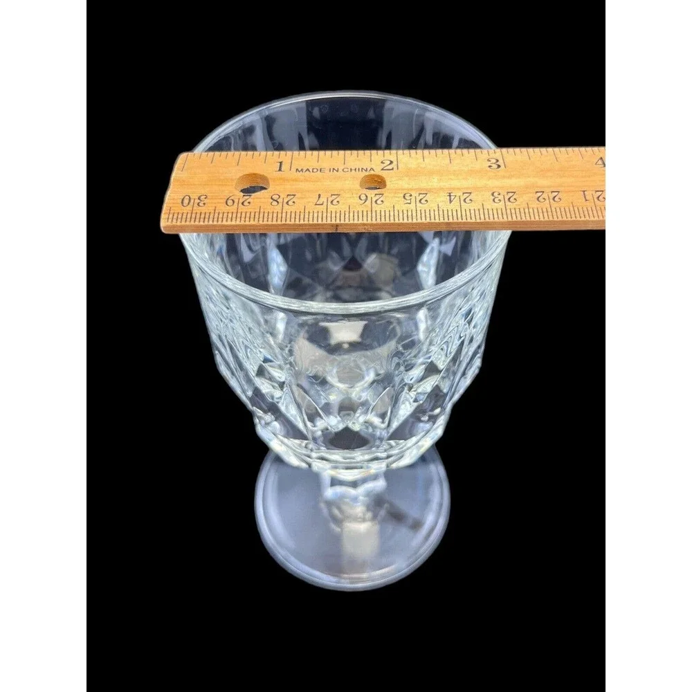 Arcoroc France Glass Goblet 5.75